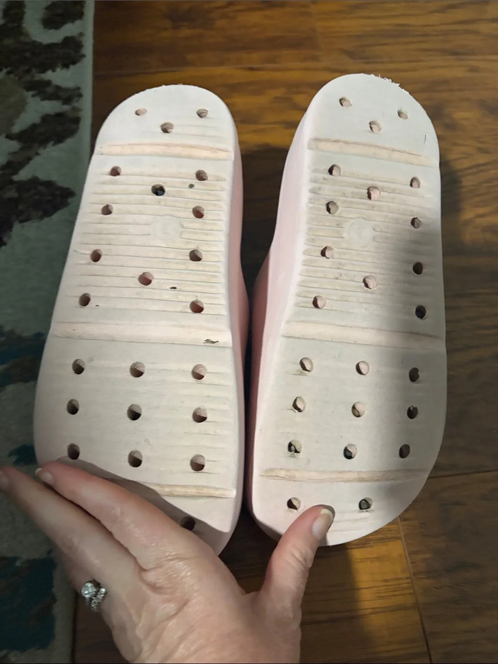 Women’s Slide Sandals in Light Pink